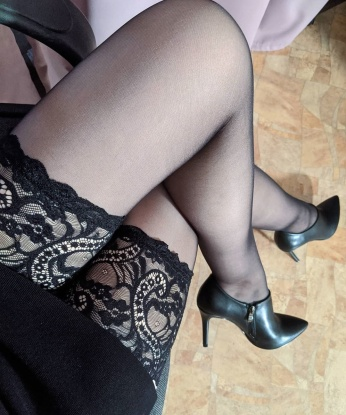 Полина